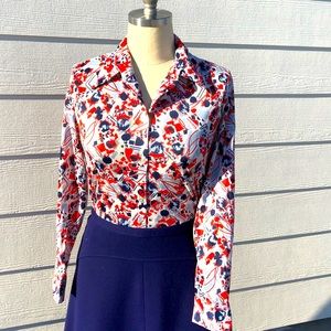 Retro 1970s button up blouse with wing collar